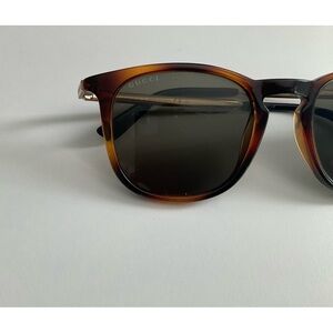 Gucci Unisex Sunglasses